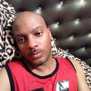 Meet your Posher, Cameron